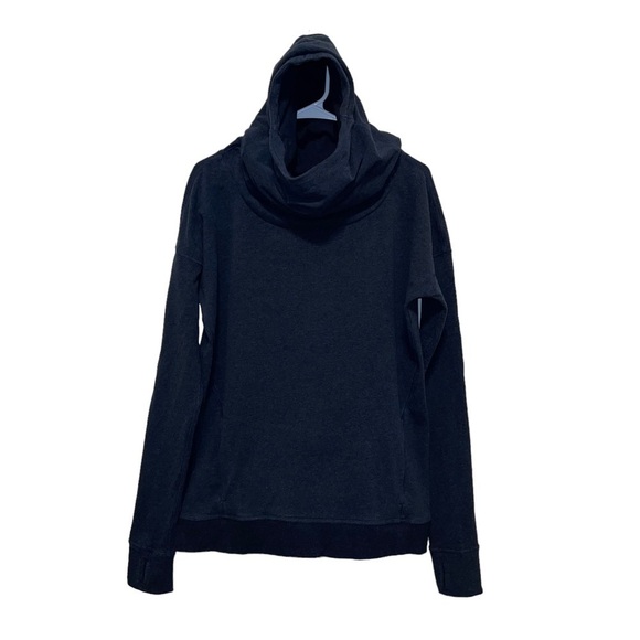 Lululemon Woman Rounded Hood Sweatshirt Size 8! - Picture 1 of 6